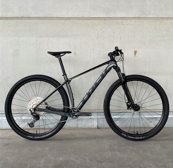 BH ULTIMATE 7.5, BERRIA BRAVO 5.1, MASSI TEAM CARBON 29, MASSI ADAVANCED y TREK PROCALIBER BH ULTIMATE 7.5, BERRIA BRAVO 5.1, MASSI TEAM CARBON 29, MASSI ADAVANCED y TREK PROCALIBER