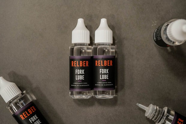 relber fork lube