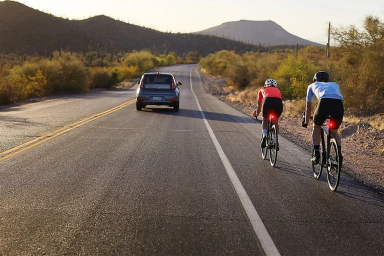 Nuevas Luces Trek Commuter en T-Bikes Nuevas Luces Trek Commuter en T-Bikes