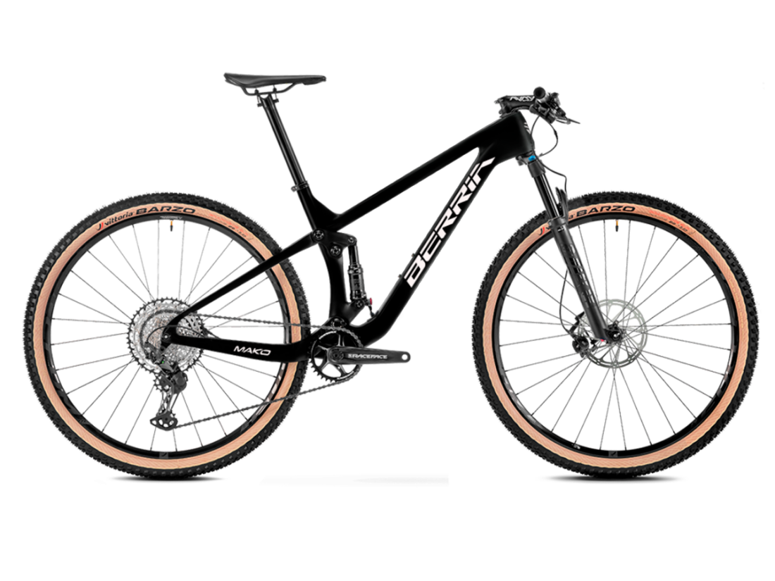 BERRIA MAKO 6.1 talla S - Imagen 2