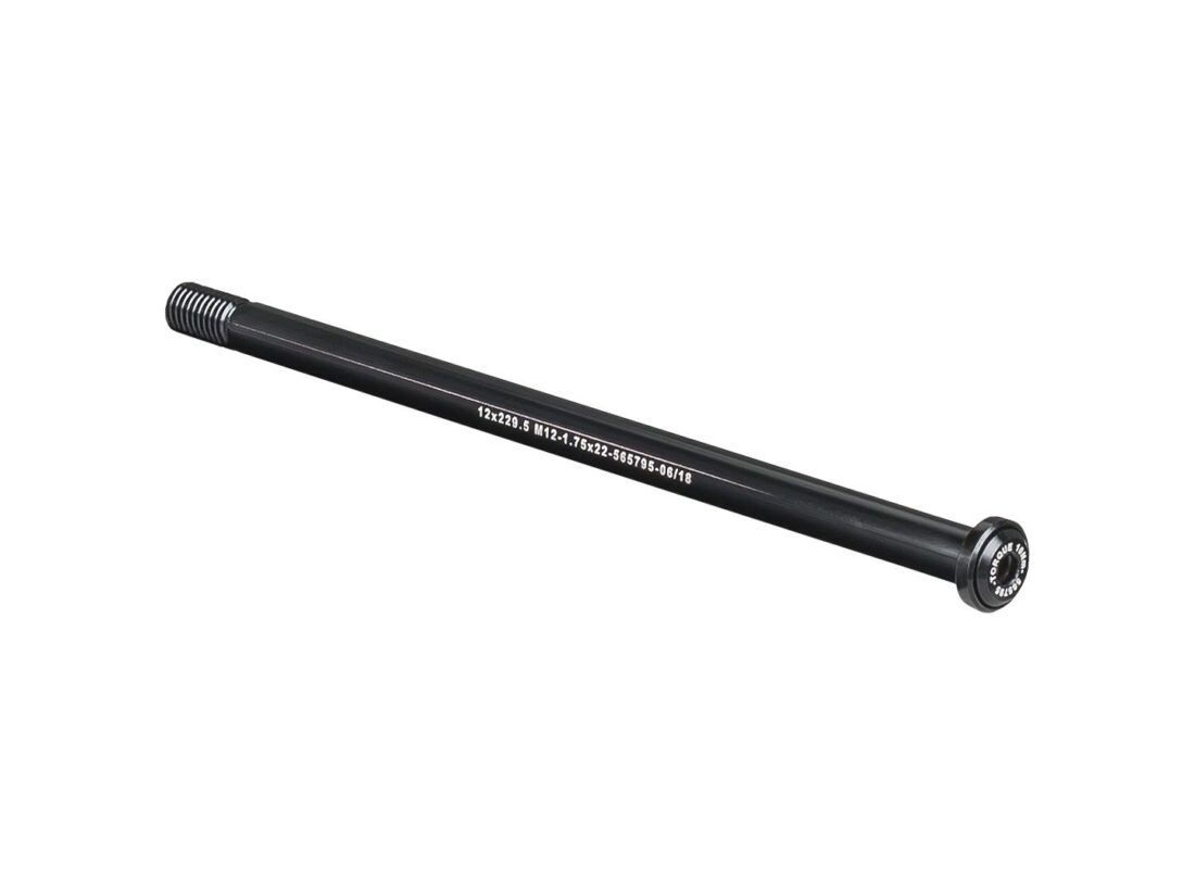 Skewer Bontrager Thru 12 x 229mm Axle Length Black Rear