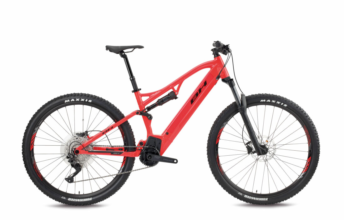 BH ATOM LYNX 8.1 RED-BLACK-RED MD
