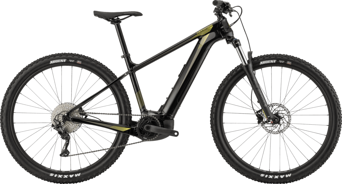 29 U Trail Neo 3 Remixte BLK
