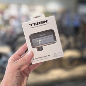Mini bomba eléctrica portátil Trek Air Rush negra