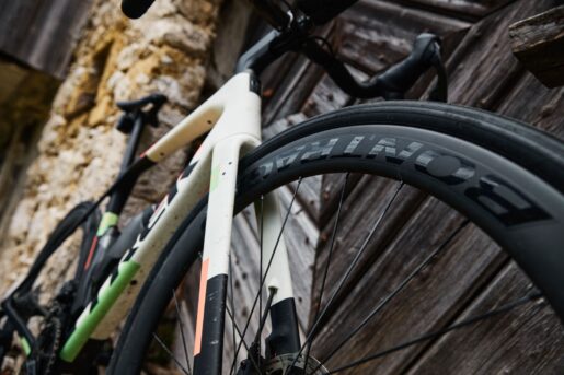 Nueva Trek Domane Carbon: la carretera vuelve a sentirse como carretera