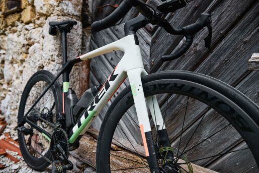 Nueva Trek Domane Carbon: la carretera vuelve a sentirse como carretera