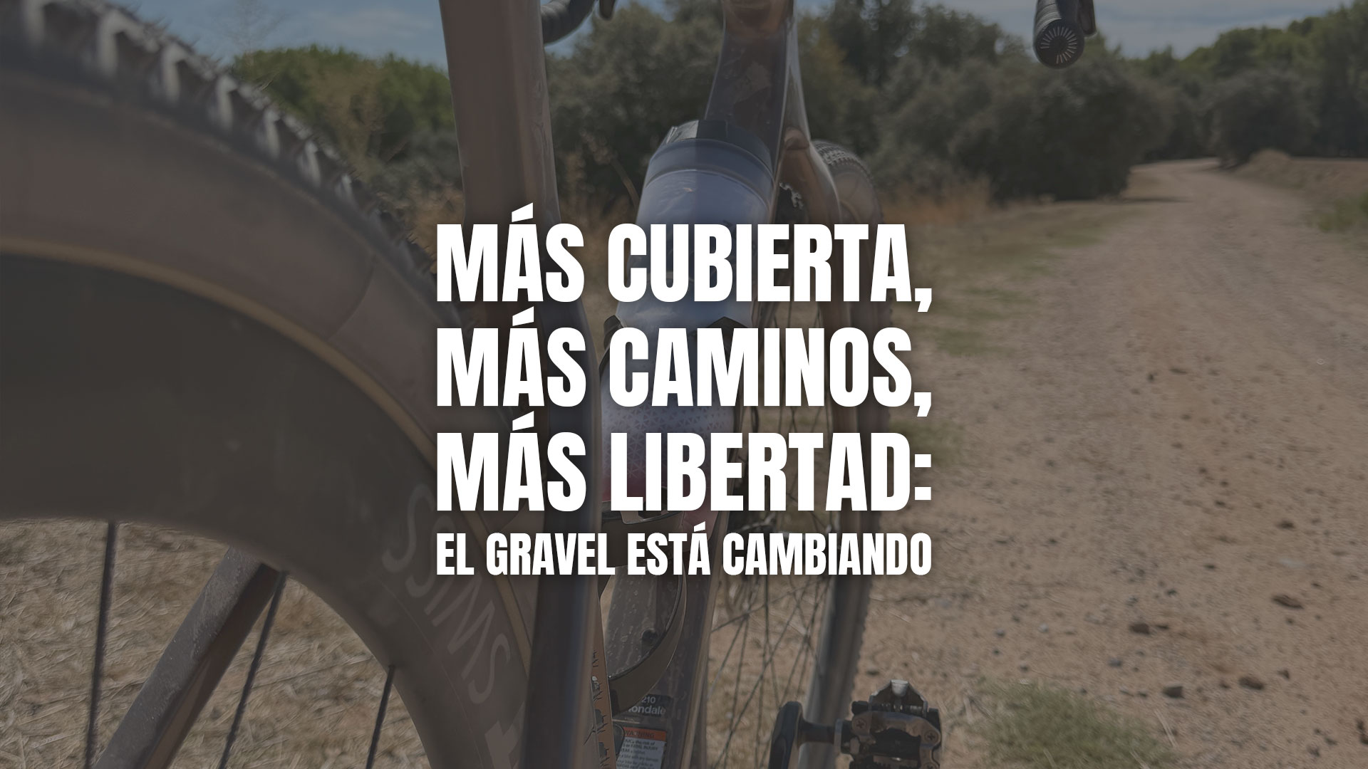 Más cubierta, más caminos, más libertad: el gravel está cambiando